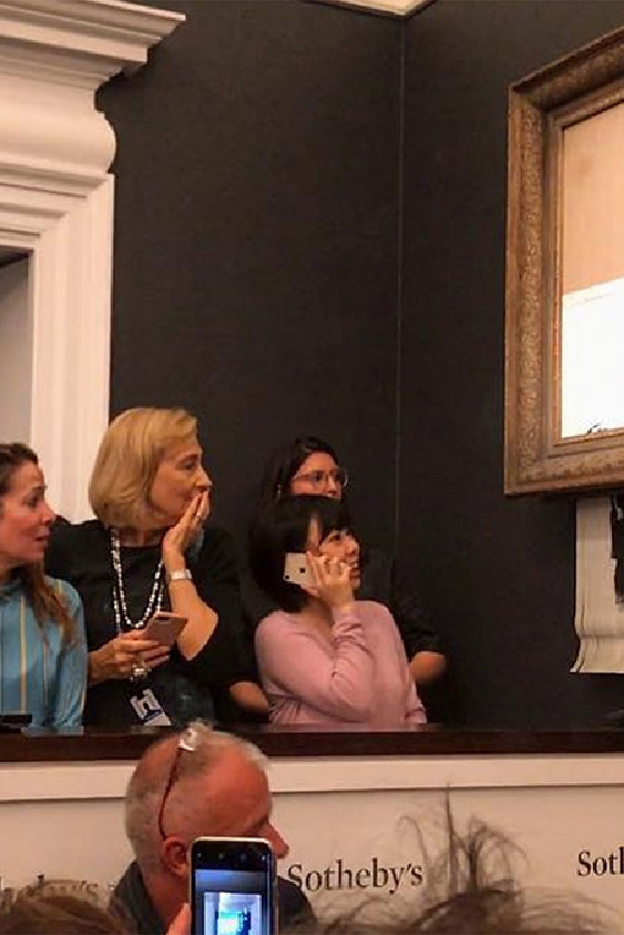 Banksy'nin Kırmızı Balonlu Kız Eseri 1.4 Milyon Dolara Satıldı