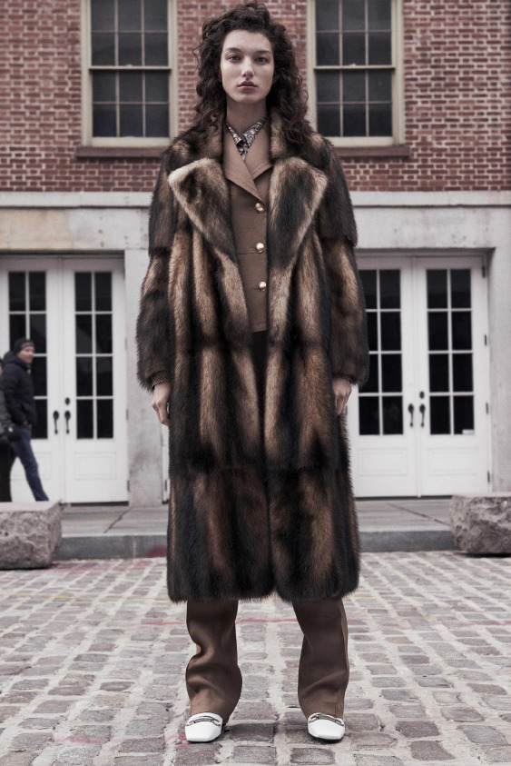 Tory Burch 2019 Pre-Fall
