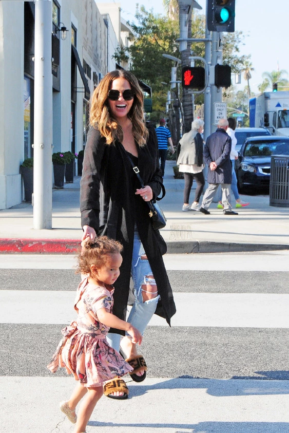 Chrissy Teigen, trend, los angeles, ünlü stili, john legend