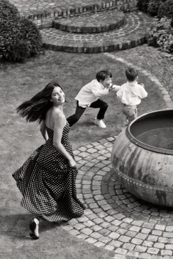Lily Aldridge 2. Kez Anne Oldu! Lily Aldridge