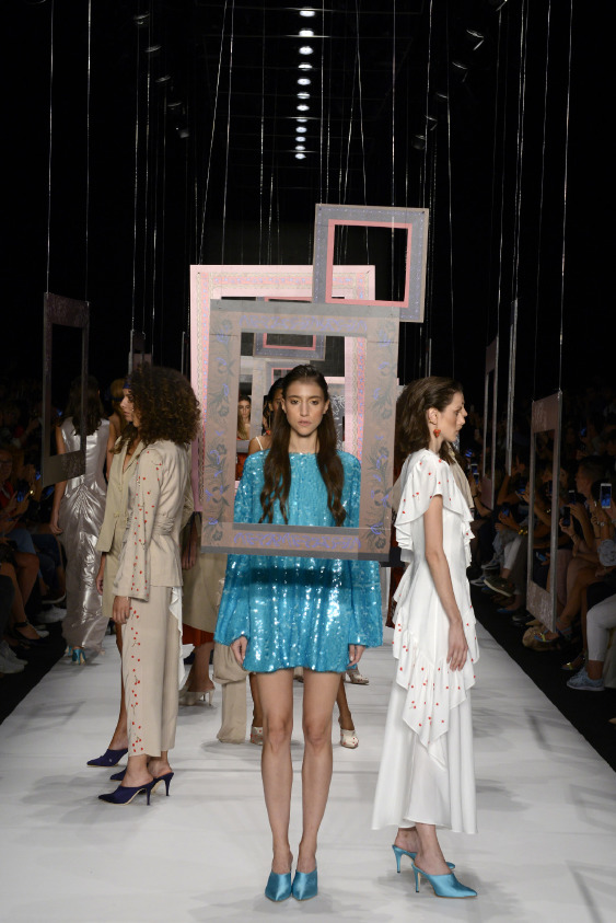 mercedes benz fashion week