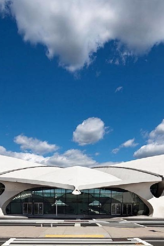 Louis Vuitton Cruise 2020 Koleksiyonu John F. Kennedy Havaalanı'ndan Kalkacak!