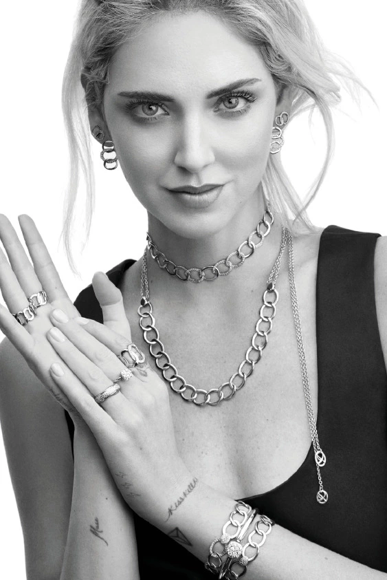 Pomellato ve Chiara Ferragni Kadın-Erkek Eşitliği için Bir Arada!
