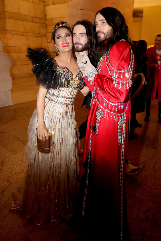 Jared Leto'nun Kafası Nereye, Biz Oraya!