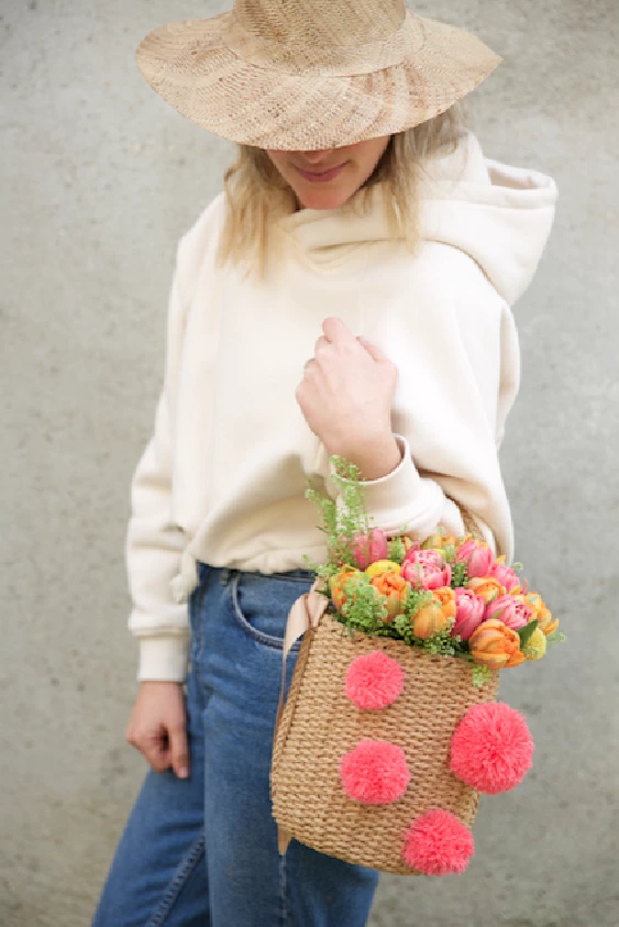 Ribbon Flowers & Design Annelerin Yanında