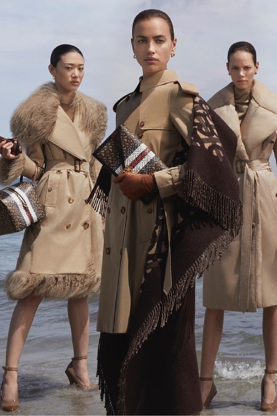 Irina Shayk ve Gigi Hadid Burberry Kampanyasında