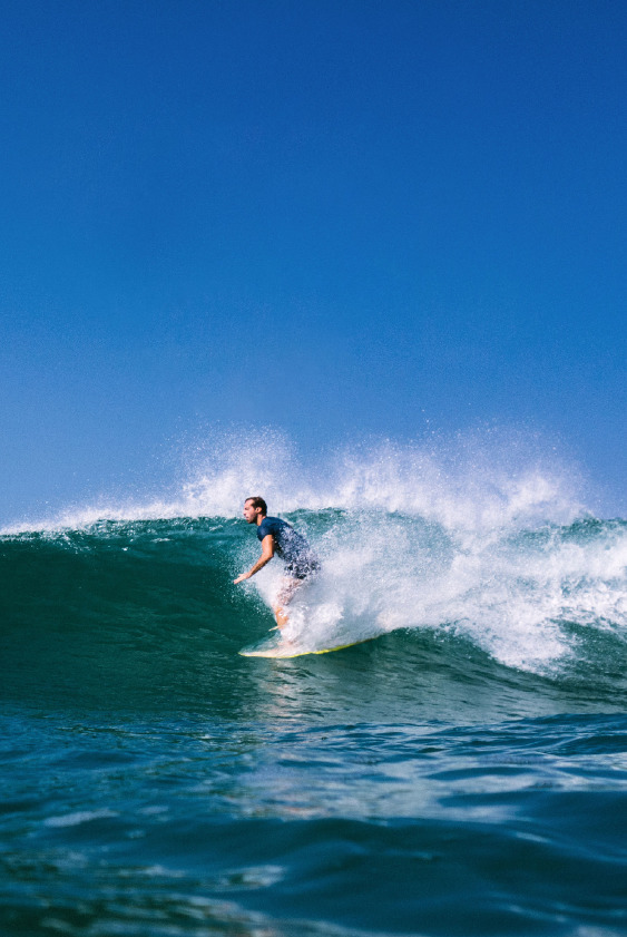 Dalgaların Ritminde: Deniz Toprak