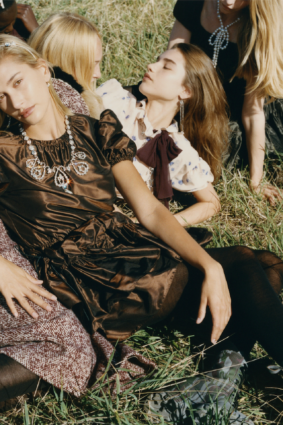 miu,miu,hailey,baldwin