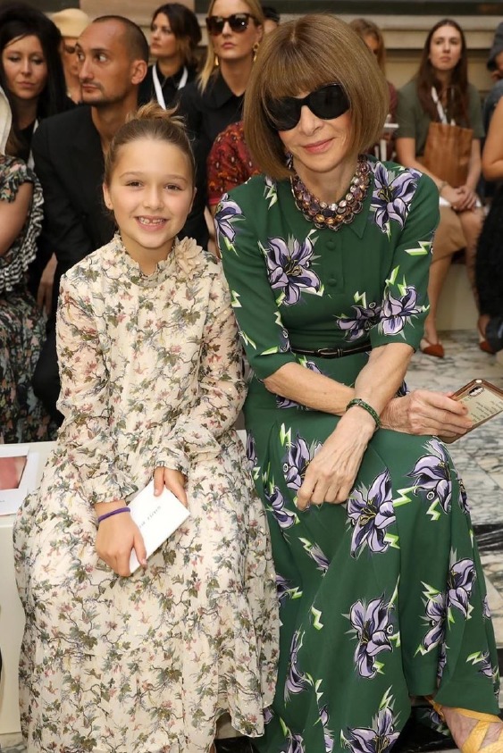 Victoria Beckham'ın Bir Numaralı Konuğu: Harper Seven