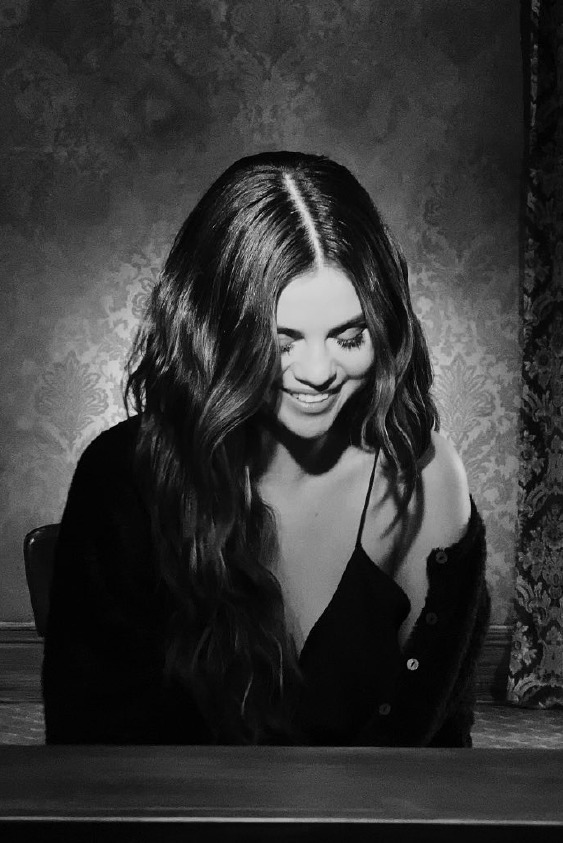 Bieber Düellosu: Selena Gomez vs. Hailey Baldwin