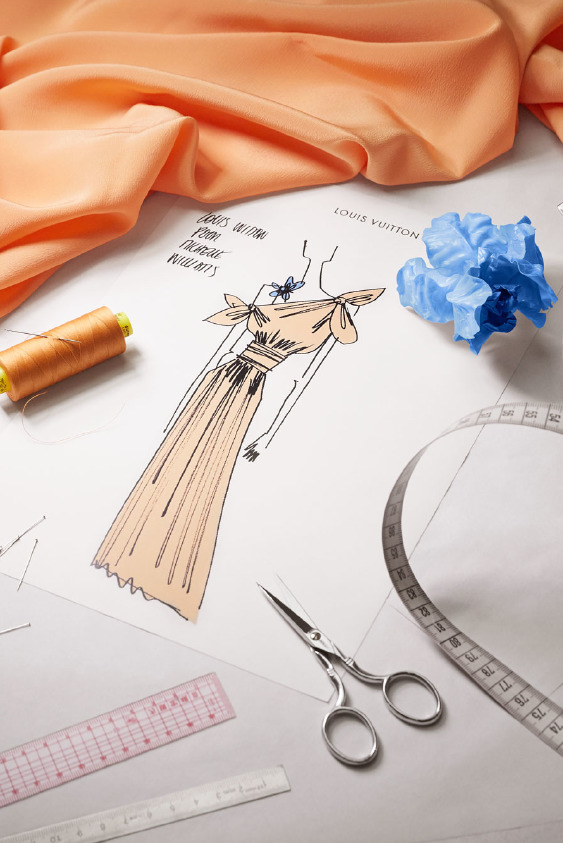 Lucy Boynton ve Michelle Williams'ın Louis Vuitton Elbiselerinin Perde Arkası