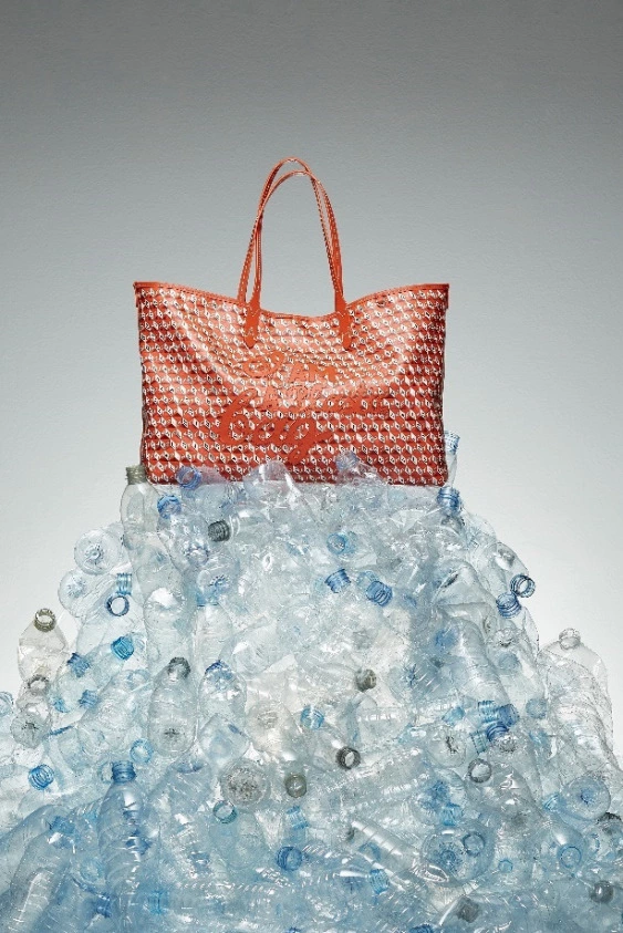 Anya Hindmarch: Ben Plastik Bir Çanta Değilim!
