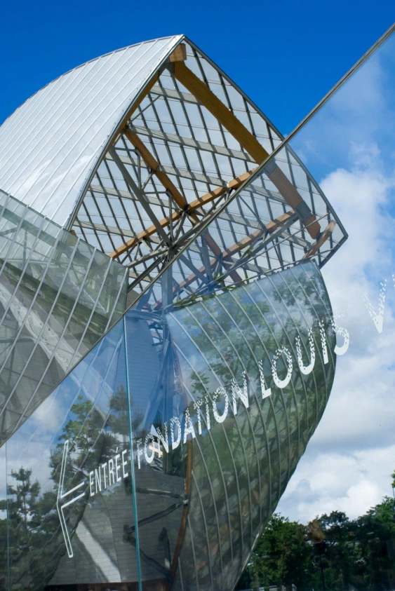 Dijital ve Sanat Buluşması: Louis Vuitton Foundation