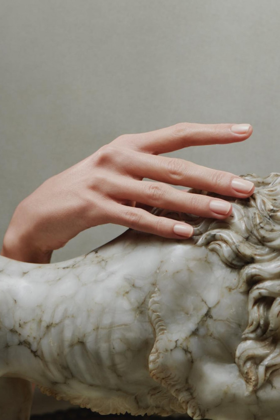 Bakımlı Eller için Evde Manikür Rehberi Bakımlı Eller için Evde Manikür Rehberi