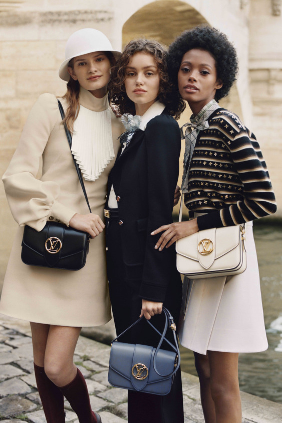 Fransız Modaevinden Sezonun Yeni Hiti