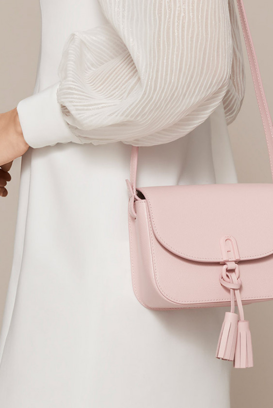 Tarihsel Referanslarla Dolu Yenilik