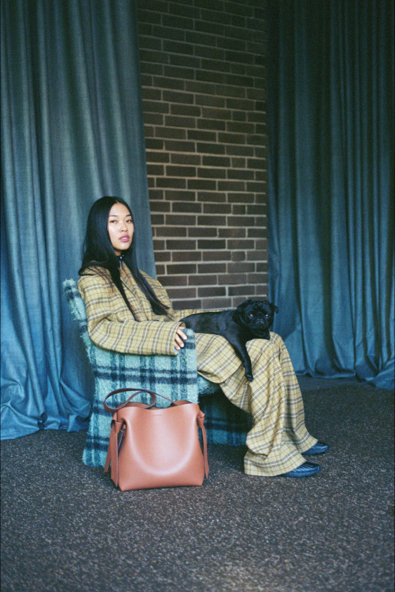 Acne Studios Takımı ve Yedek Kulübesi