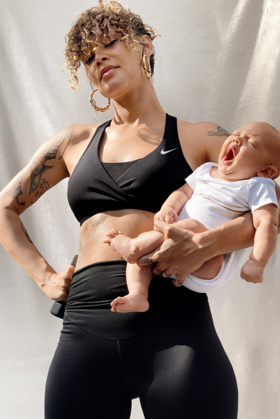 Nike'tan Hamilelere ve Yeni Annelere Özel Koleksiyon