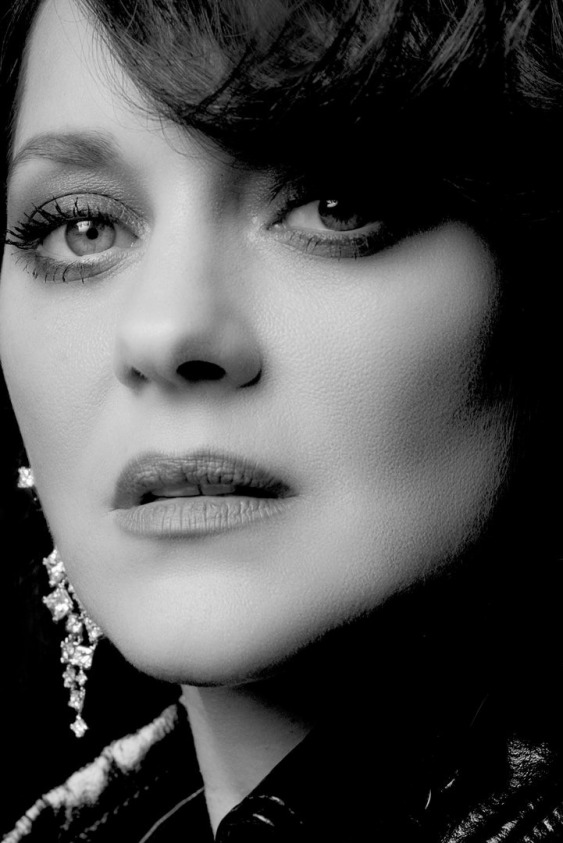 Marion Cotillard'dan Etik Mücevherler