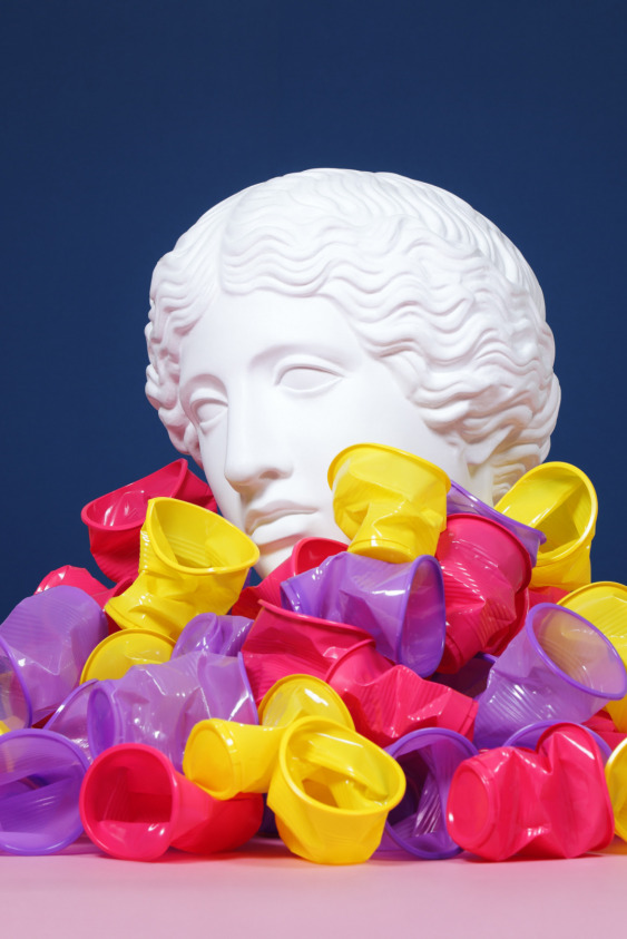 Plastikler Üzerine Düşünün, Bir Kez Daha