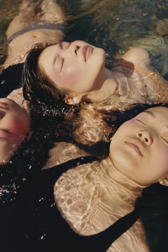 Röportaj: Astrolog Susan Miller, Kova Çağı’nda 2021 Yılını Anlatıyor