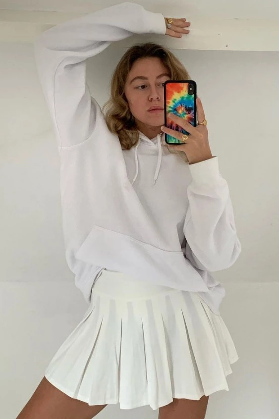 Elise Bak
