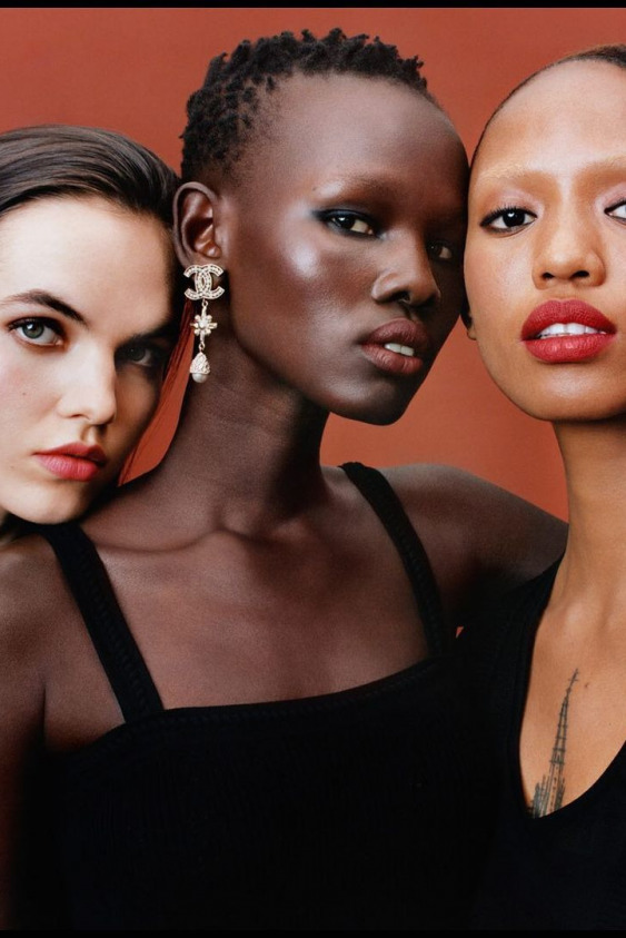 Chanel'den Doğru Ruj Tonunu Seçme Rehberi