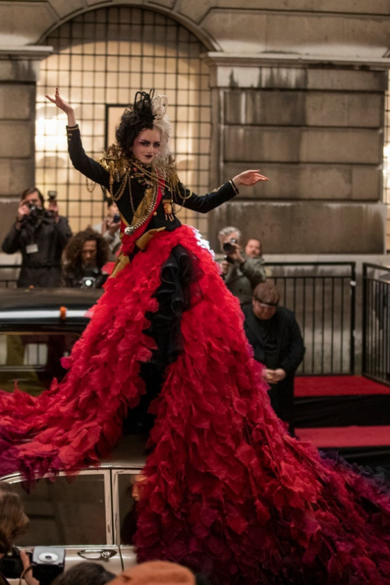 Cruella Geliyor! Peki Ama Nasıl?