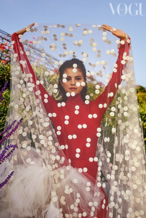 Selena Gomez “Spiral” Filmiyle Beyaz Perdeye Dönüyor Selena Gomez, spiral