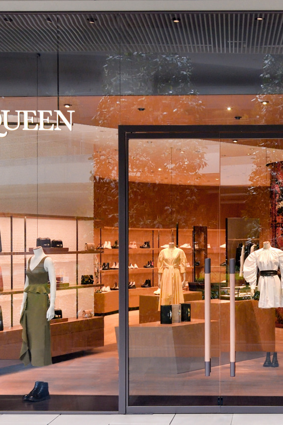 Alexander McQueen Butiği Zorlu Center'da Açıldı