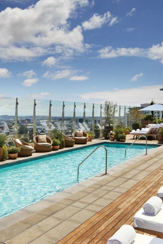 En İyi Çatı Katı Terasına Sahip 7 Otel