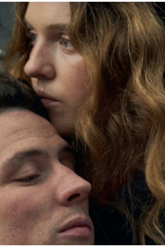 Mothering Sunday Filminden Yeni Fragman