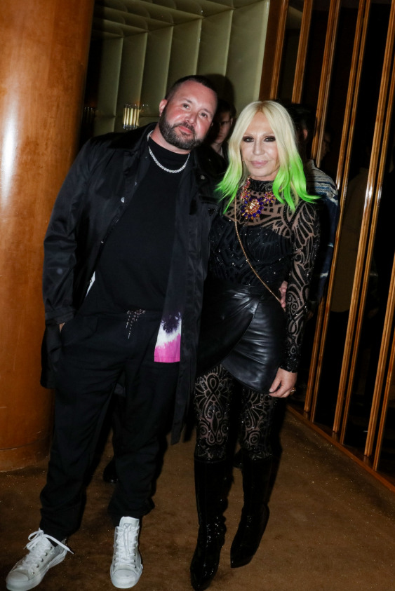 Kim Jones ve Donatella Versace