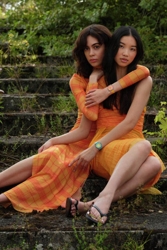 38 yıllık bir endüstri ikonu ve moda sahnesinin yükselen yıldızı hem estetiği yüksek hem de fonksiyonel bir kapsül koleksiyonda buluştu.