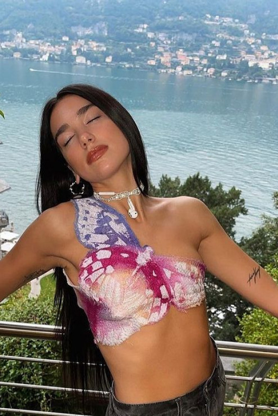 Dua Lipa