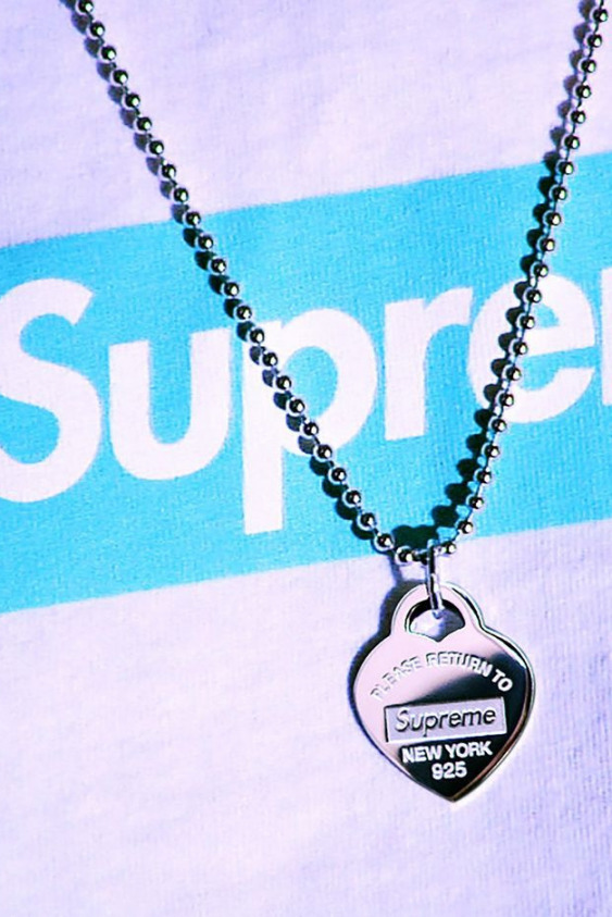 Tiffany x Supreme Koleksiyonuna İlk Bakış Tiffany & Supreme