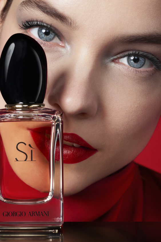 Modern Feminenliğe Övgü