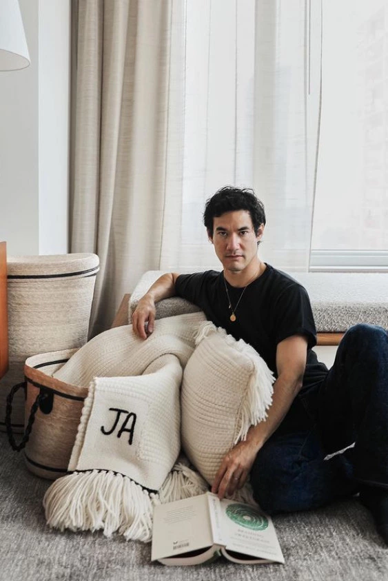 Altuzarra’dan İlk Ev Koleksiyonu Joseph Altuzarra