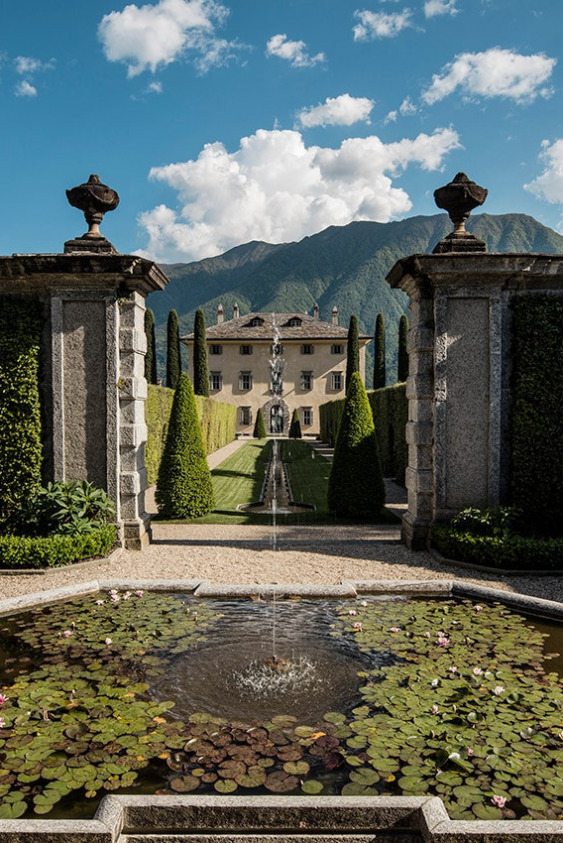 House of Gucci Atmosferini Yerinde Yaşayın House of Gucci, Airbnb