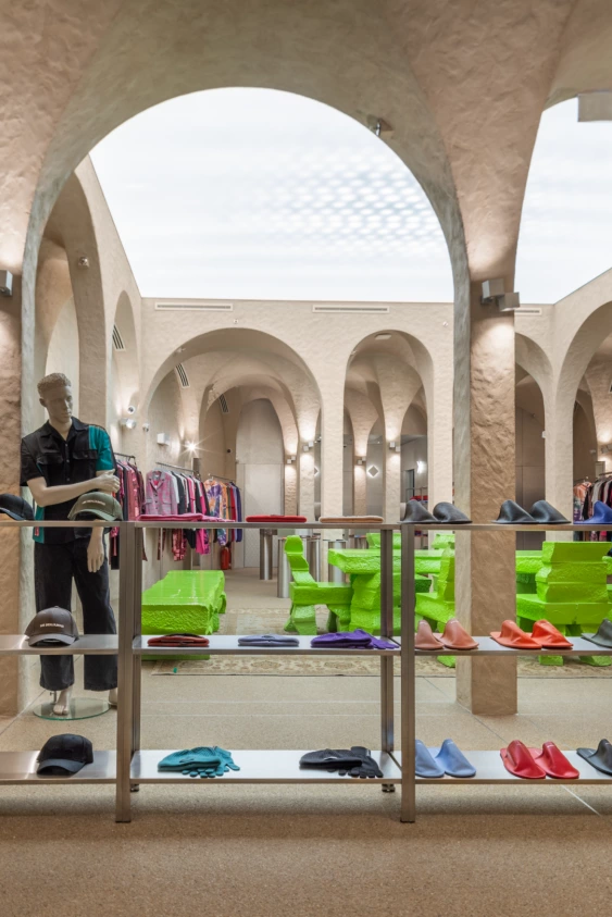 Les Benjamins'in İlk Yurtıdışı Hamlesi Dubai