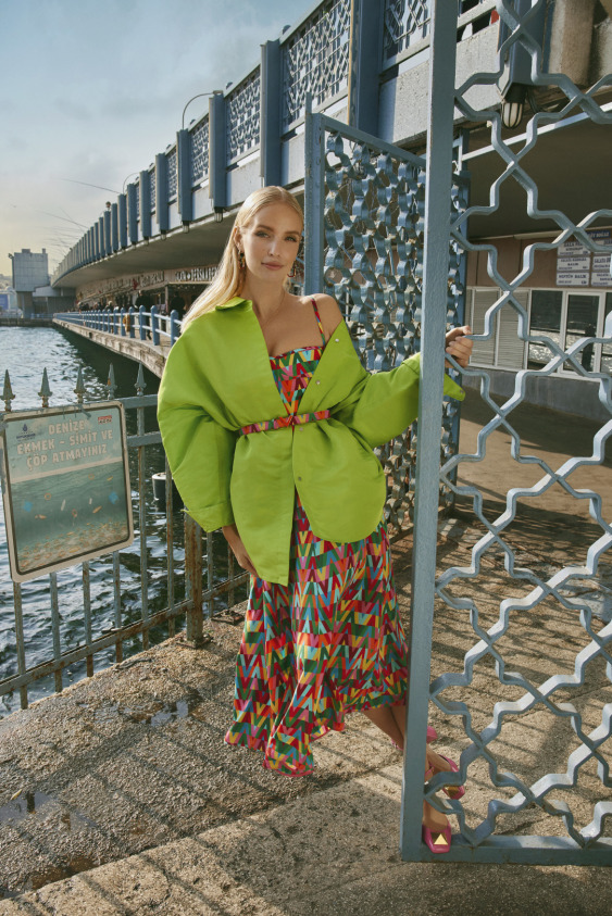 Renkli Rüyalar Şehri Leonie Hanne Valentino