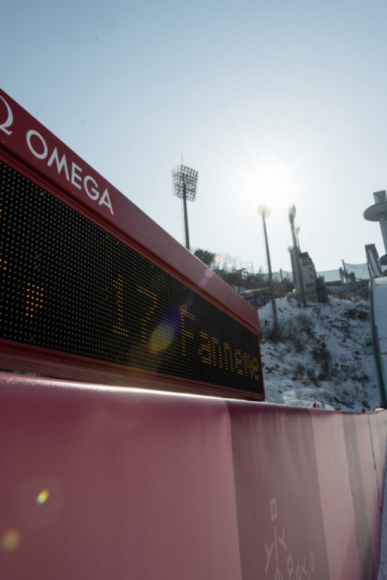 OMEGA Zaman Tutucusu