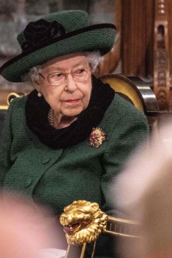 Kraliçe Elizabeth