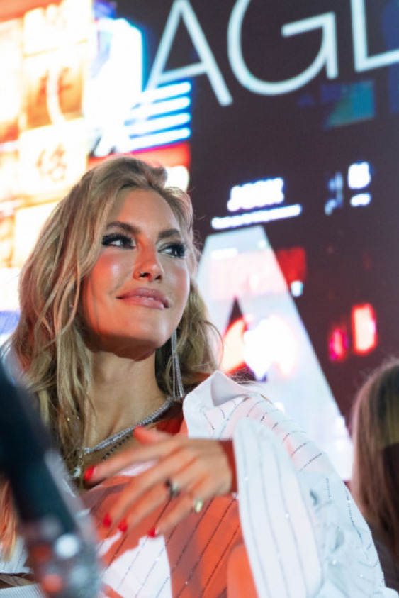 Gösterişli ve Yalın Parçalar