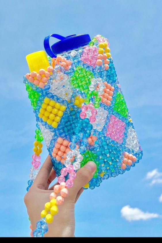 Su Şişenizin Stil Sahibi Bir Çantası Olsun İster Misiniz?