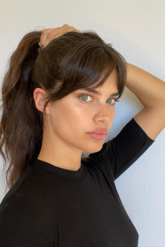 Yüze Buz Sürmenin Faydaları Yüze Buz Sürmenin Faydaları