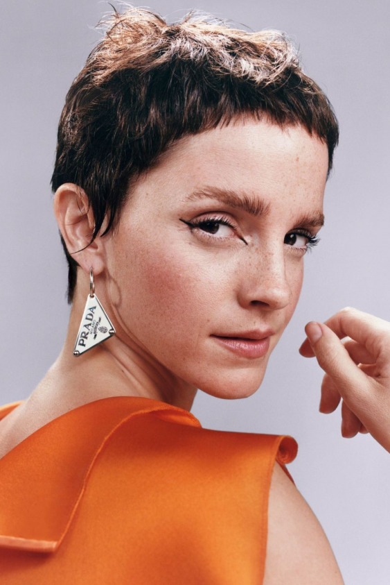 Emma Watson Anlatıyor: Kadın Olmanın Paradoksu