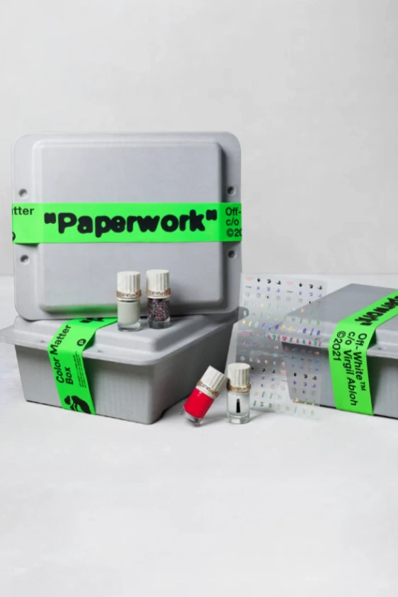 Off-White, Paperwork