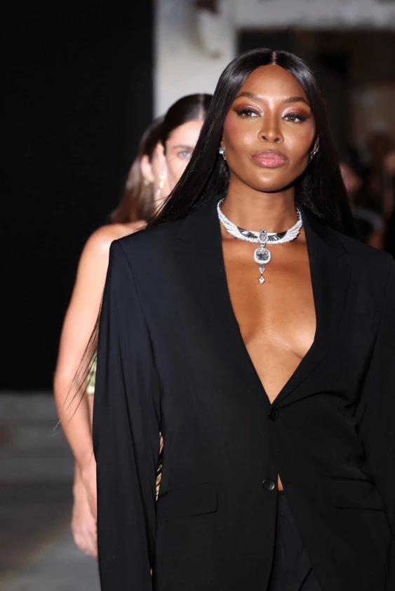Messika High Jewelry Defilesi Paris Moda Haftası’nı Devraldı