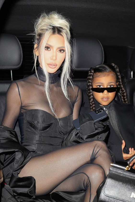 Sezonun Yükselen Saç Modeli: Barbie Topuzu